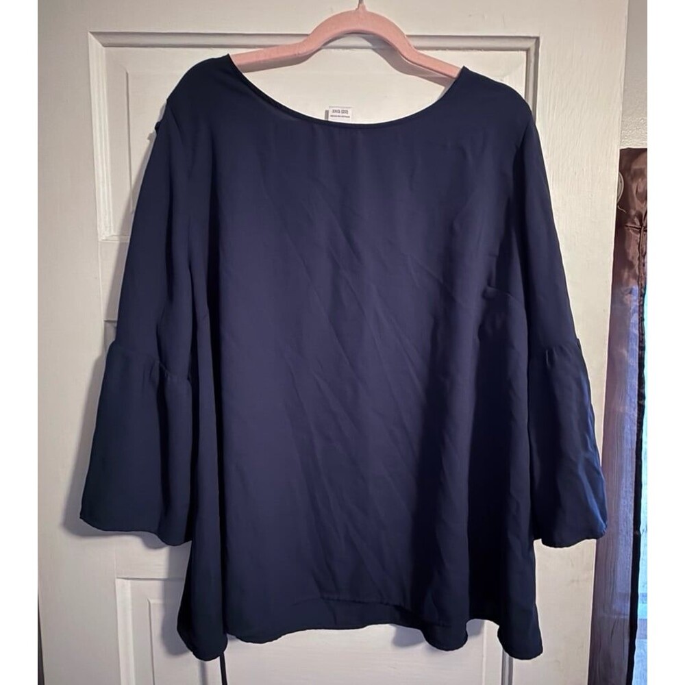 Blue women’s plus size top
